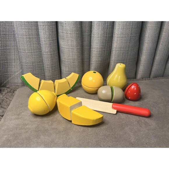 Wooden Kitchen Cutting Fruits Toys Learning Knife Hook Loop Closure Lot - Picture 1 of 16